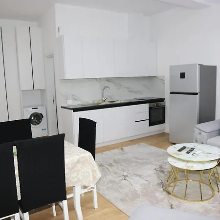White House Apartment Tirana
