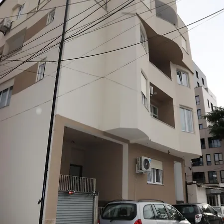 White House Apartment Tirana